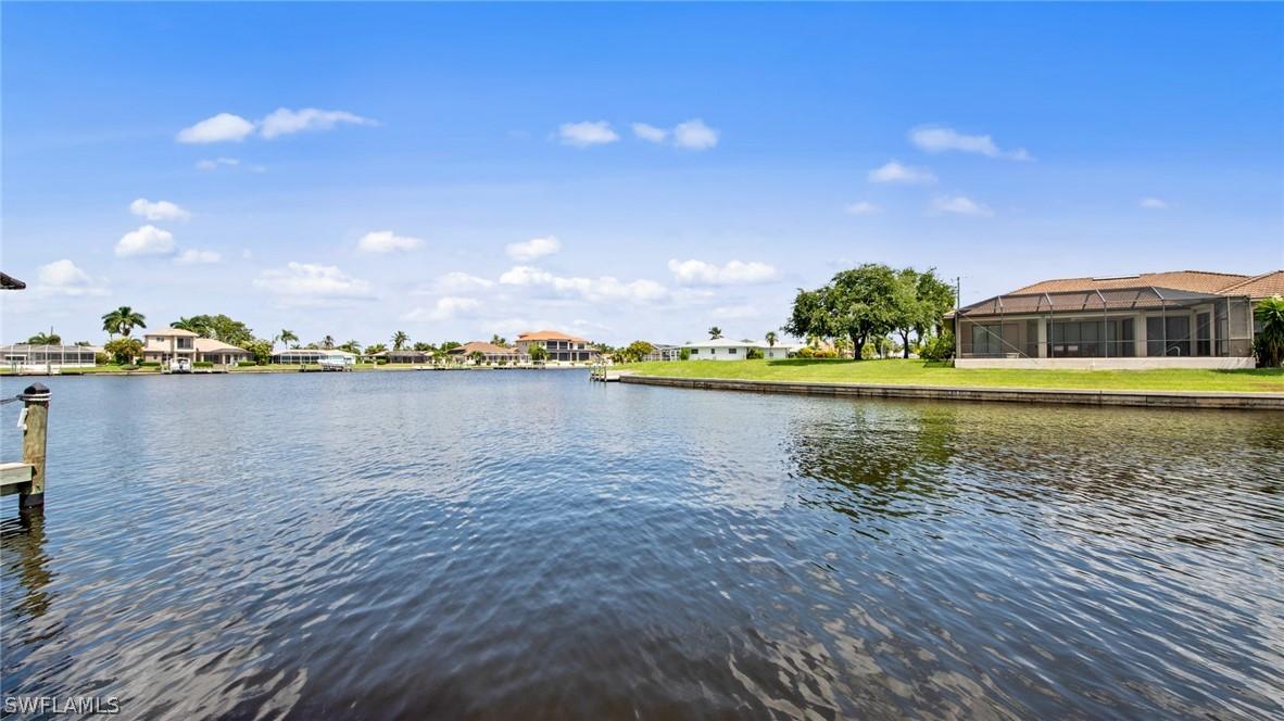 2229 SE 27th St., Cape Coral, FL 33904