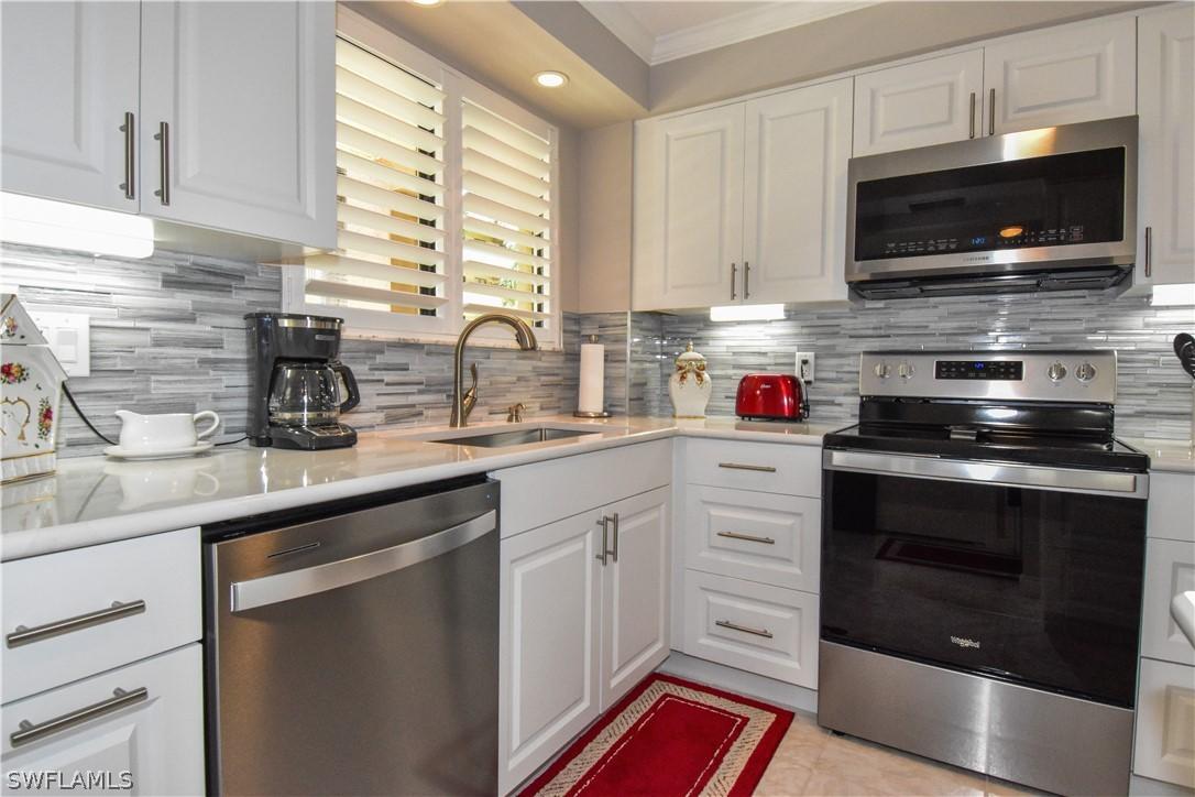 2121 Collier Ave. #214, Fort Myers, FL 33901