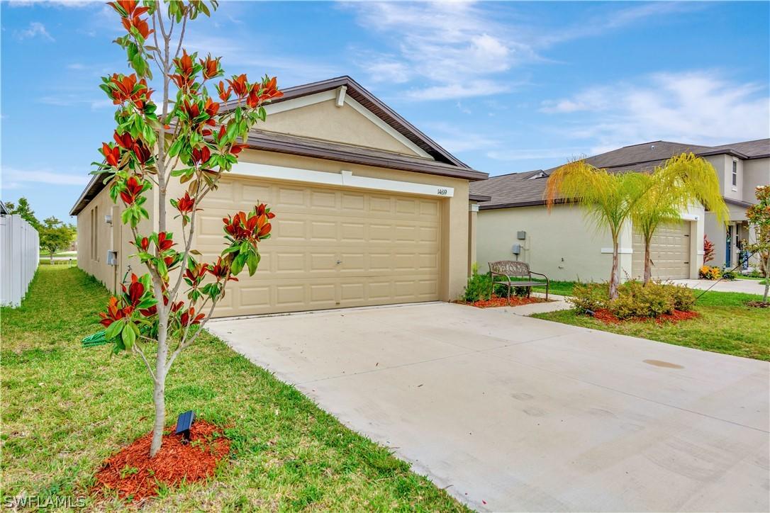 14619 Dunrobin Dr, Wimauma, FL 33598