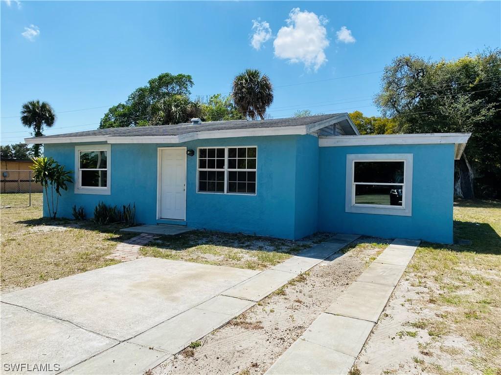 1604 Pawnee St., Fort Myers, FL 33916