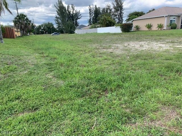 121 SE 16th Ter., Cape Coral, FL 33990