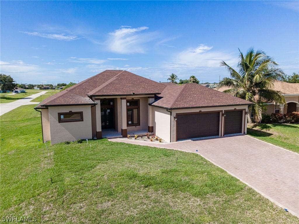 2212 NE 17th Ter., Cape Coral, FL 33909