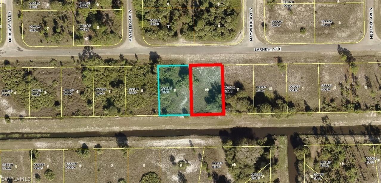 1228 Earnest St., Lehigh Acres, FL 33974