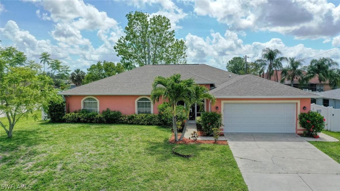 817 SE 5th Ct., Cape Coral, FL 33990