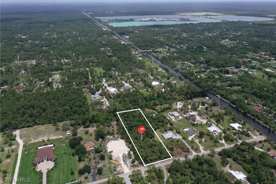 000 17th St., Naples, FL 34117