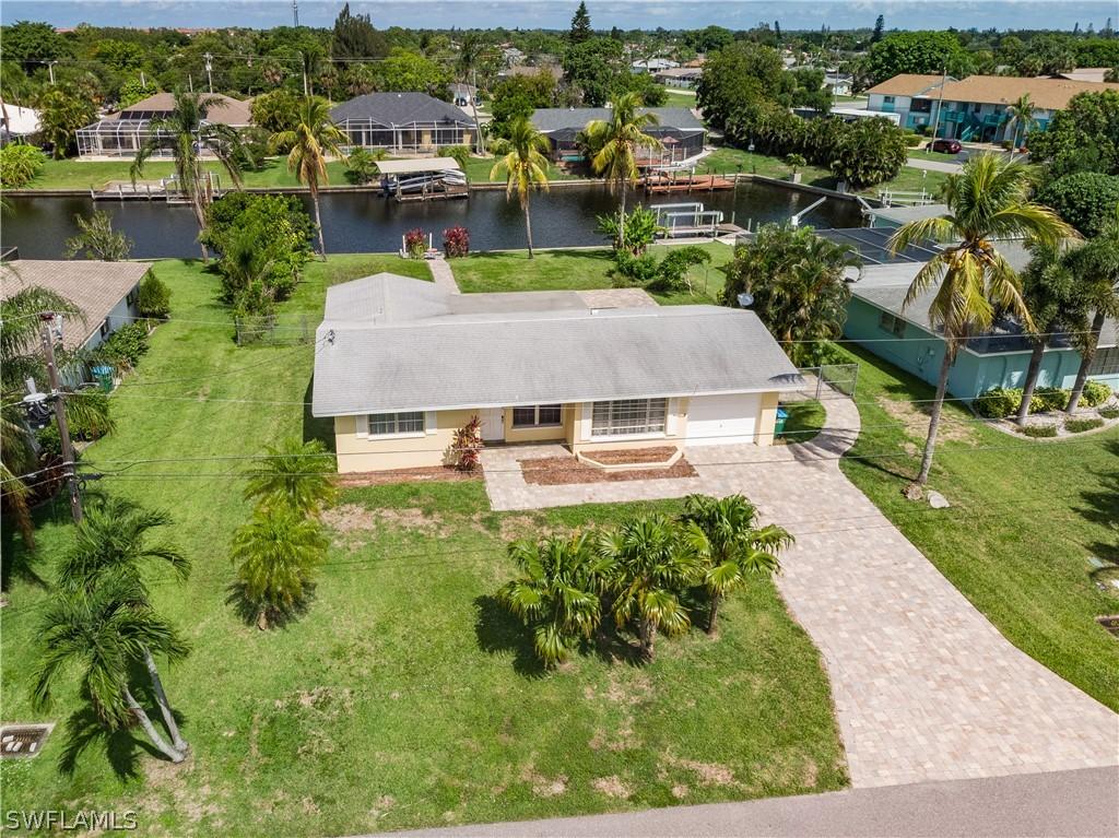 4010 SE 11th Ave., Cape Coral, FL 33904