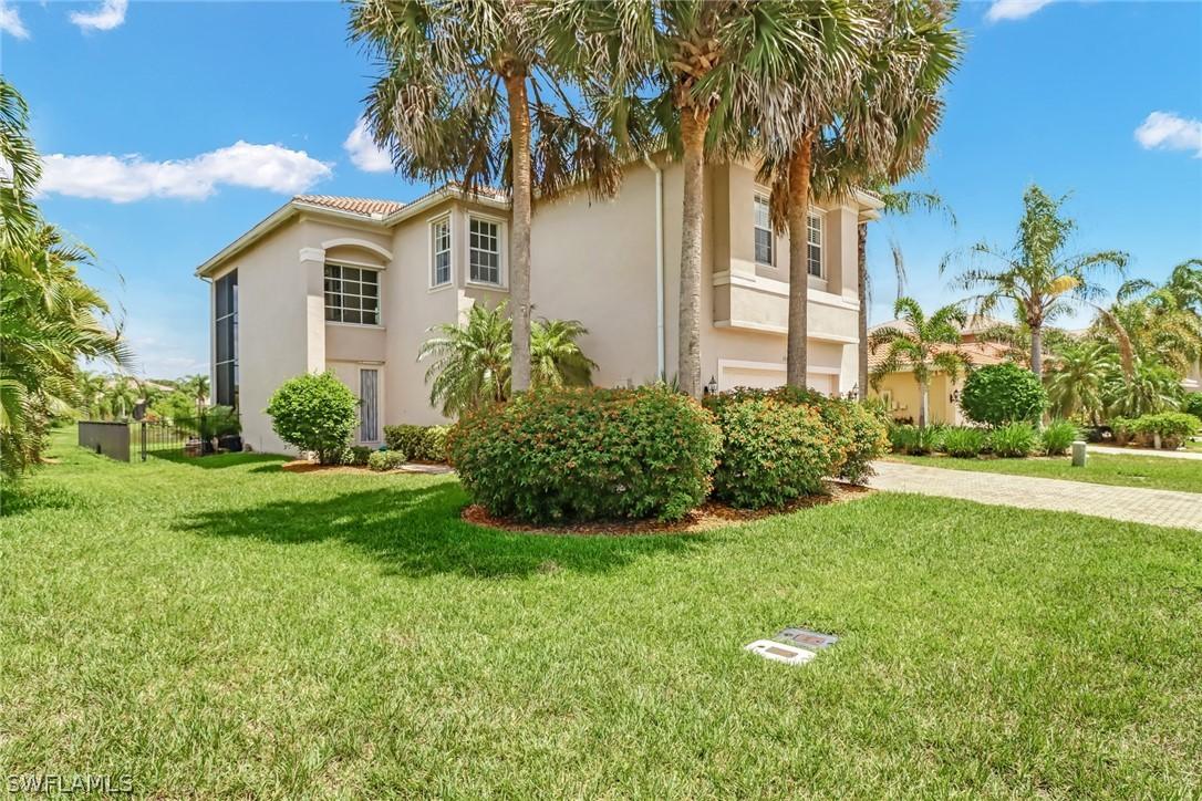 10442 Blue Beech Ln., Fort Myers, FL 33913