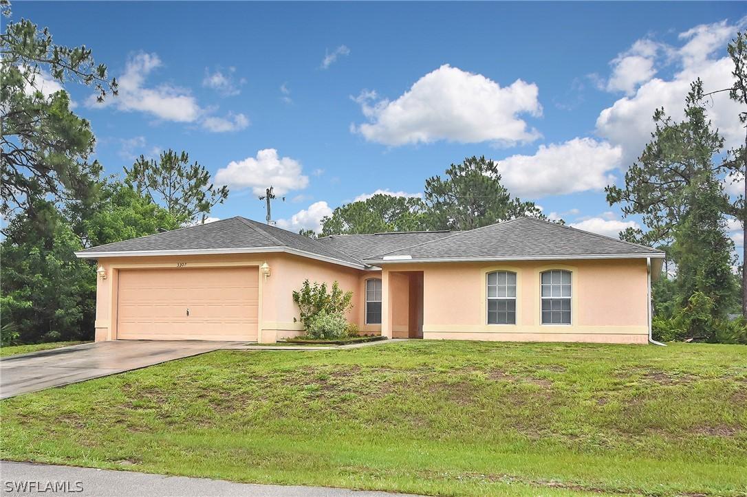 3302 E 7th St., Lehigh Acres, FL 33972