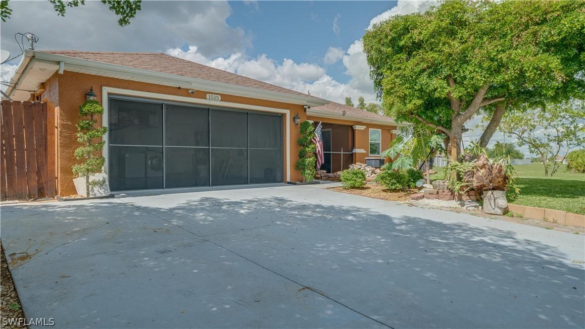1515 Kismet Pkwy., Cape Coral, FL 33909