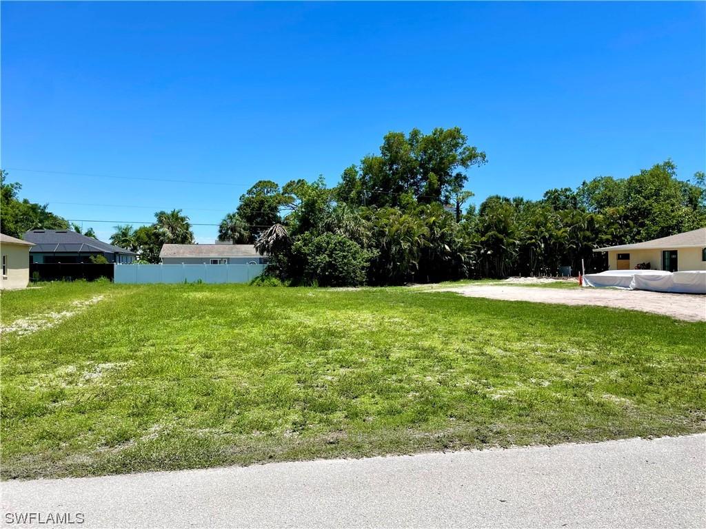 4633 Sierra Ln., Bonita Springs, FL 34134