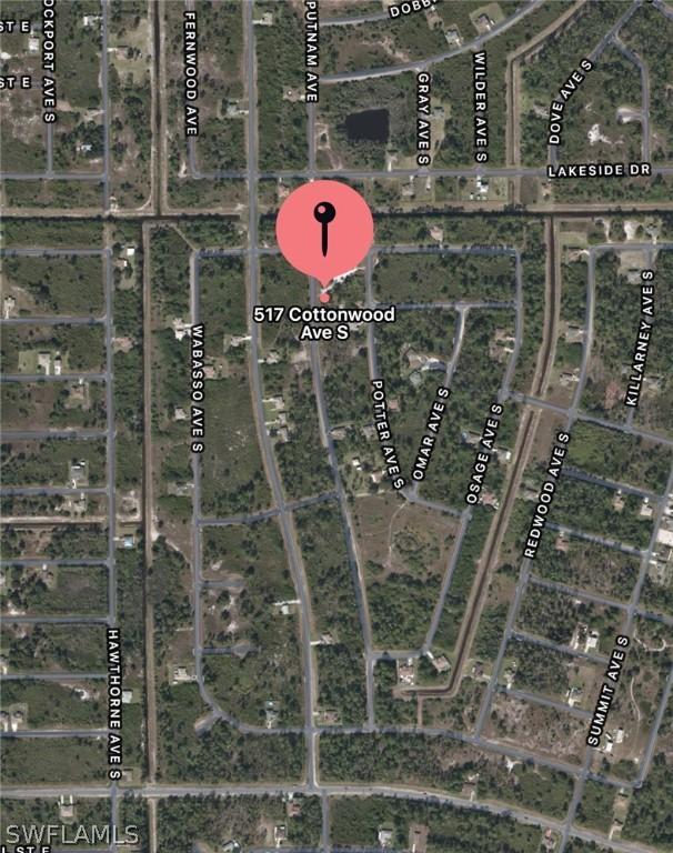 517 Cottonwood Ave., Lehigh Acres, FL 33974