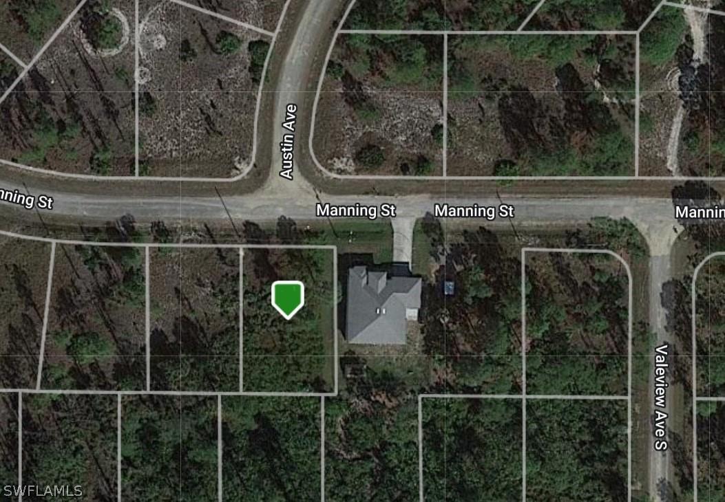 1046 Manning St., Lehigh Acres, FL 33974