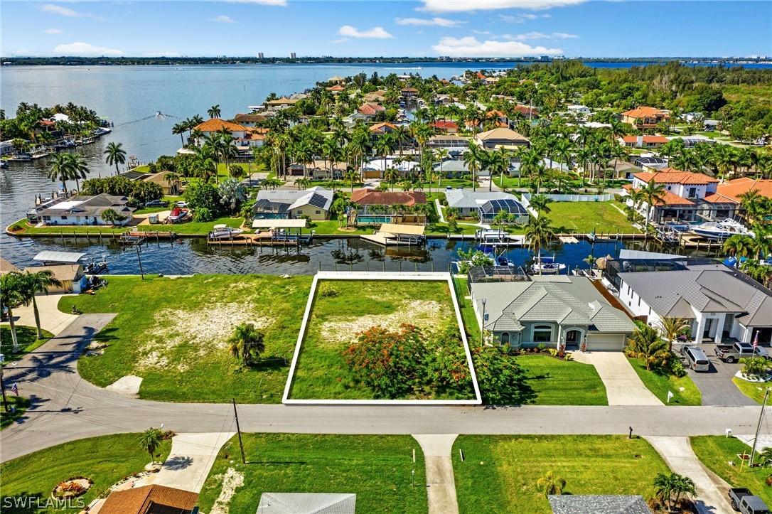 118 SW 57th St., Cape Coral, FL 33914