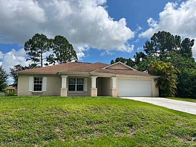 1247 Eclair St., Lehigh Acres, FL 33974