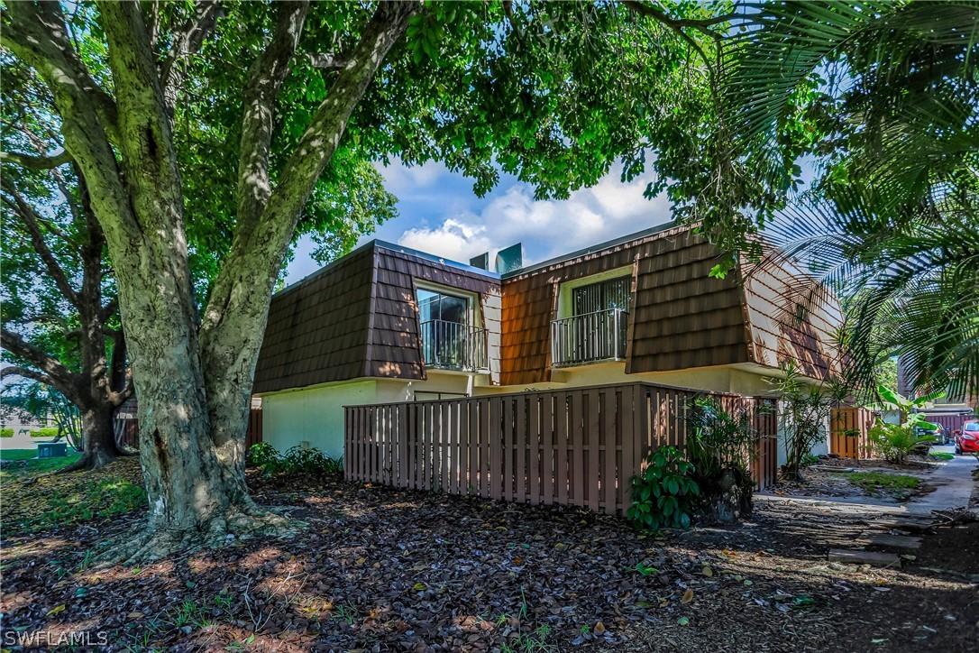 5249 Cedarbend Dr. #2, Fort Myers, FL 33919