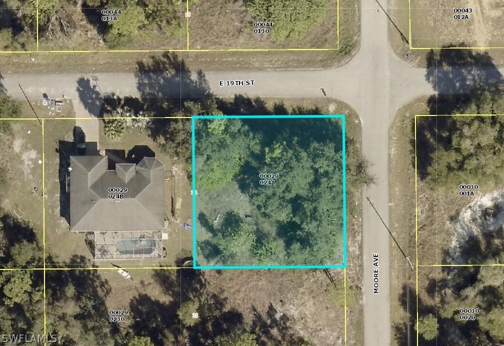 3906 E 19th St., Lehigh Acres, FL 33972