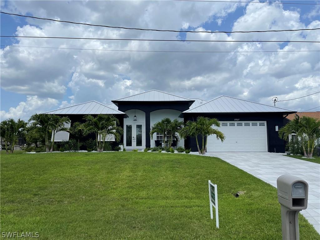 3907 SW 25th Ct., Cape Coral, FL 33914