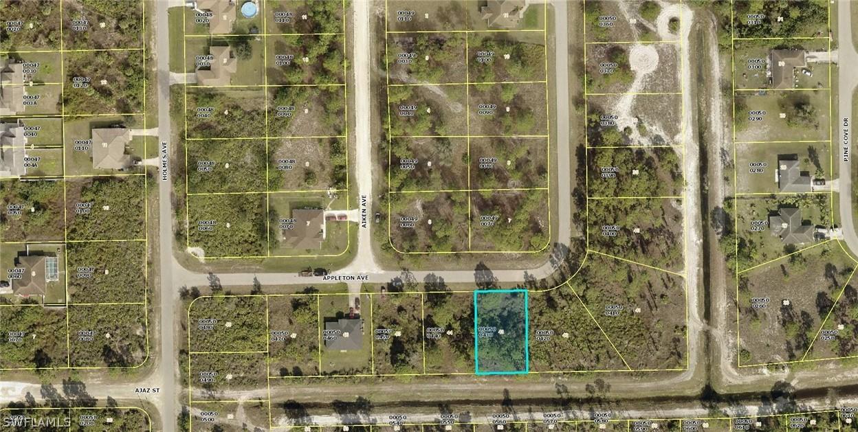 829 Appleton Ave., Lehigh Acres, FL 33974