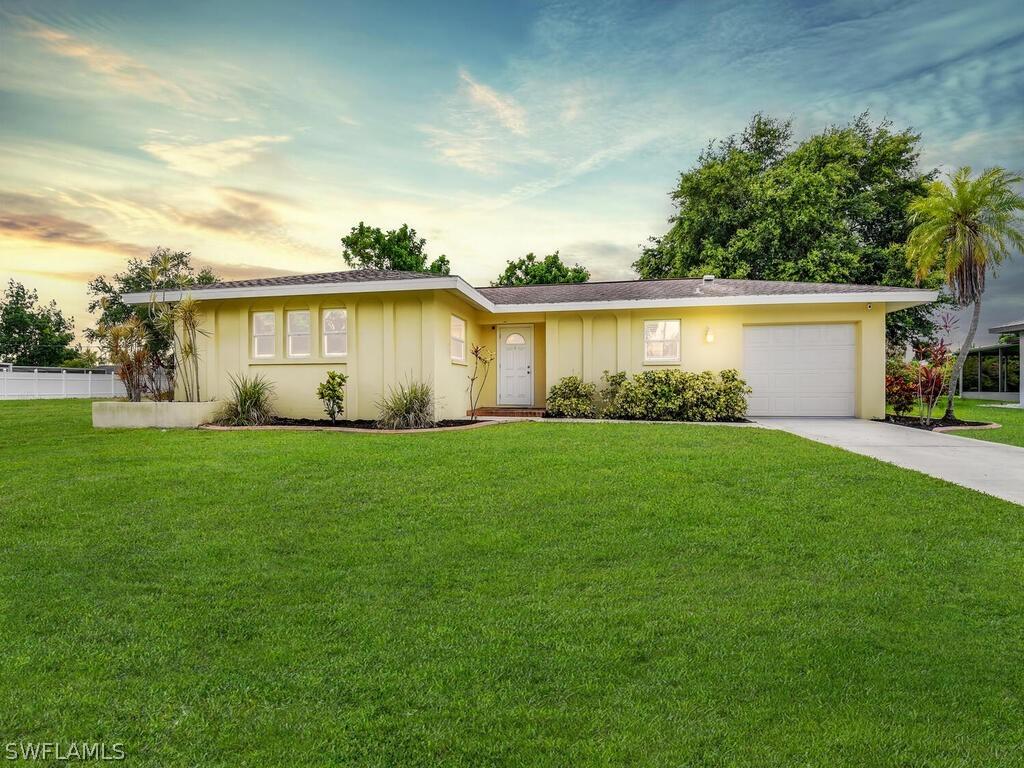 1422 SE 43rd Ter., Cape Coral, FL 33904