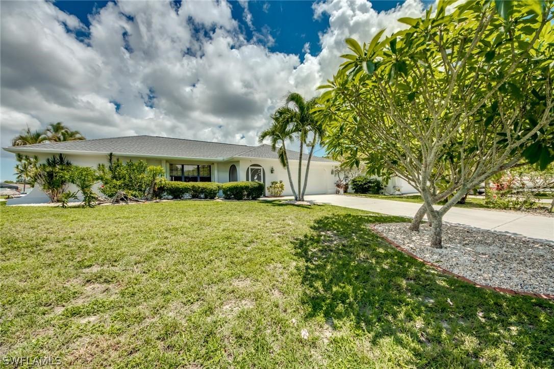 1015 SE 16th St., Cape Coral, FL 33990