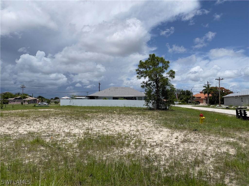 3009 SW 16th Pl., Cape Coral, FL 33914