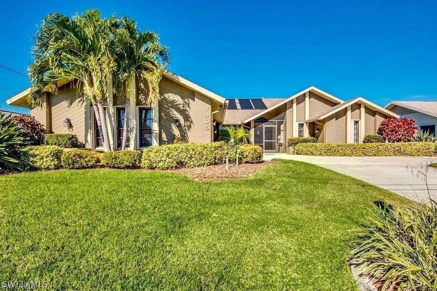 1405 SE 28th Ter., Cape Coral, FL 33904