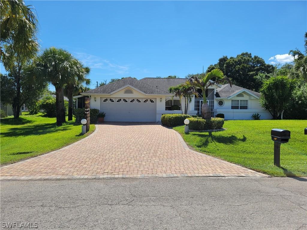 603 Canton Ave., Lehigh Acres, FL 33972