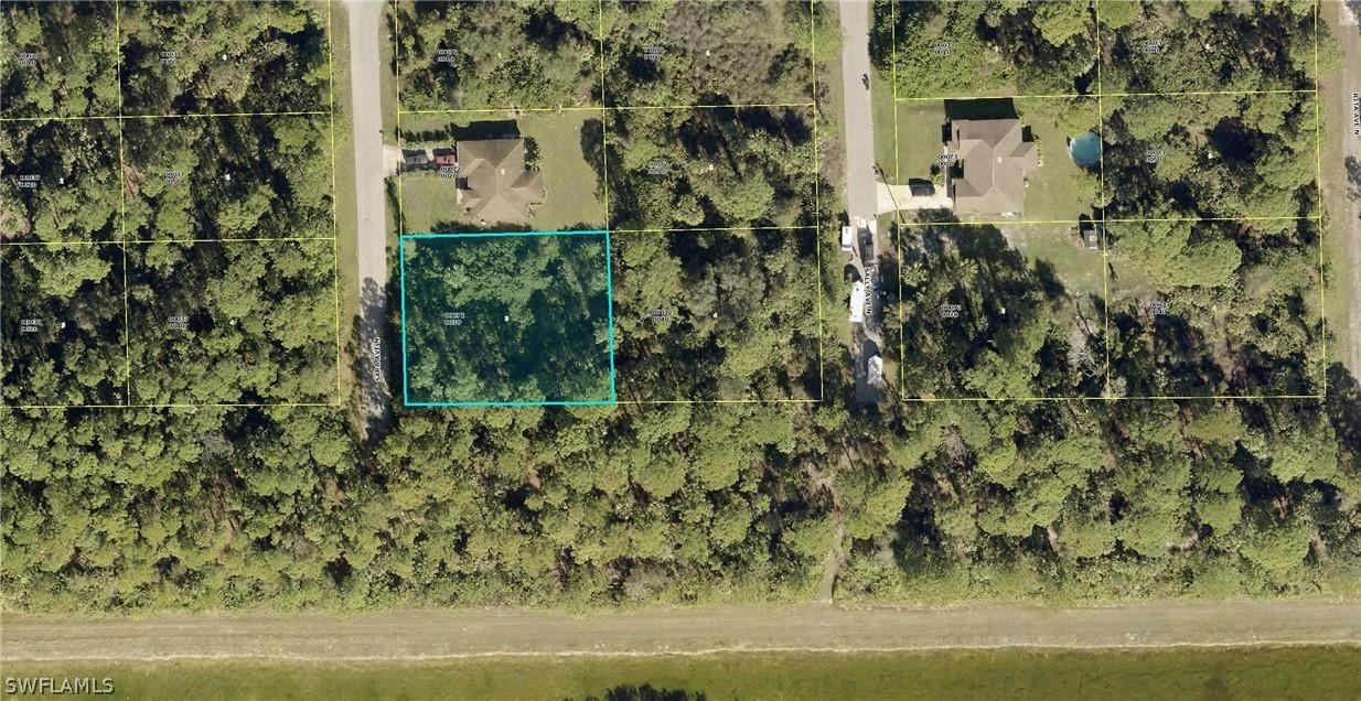 4700 Sara Ave., Lehigh Acres, FL 33971