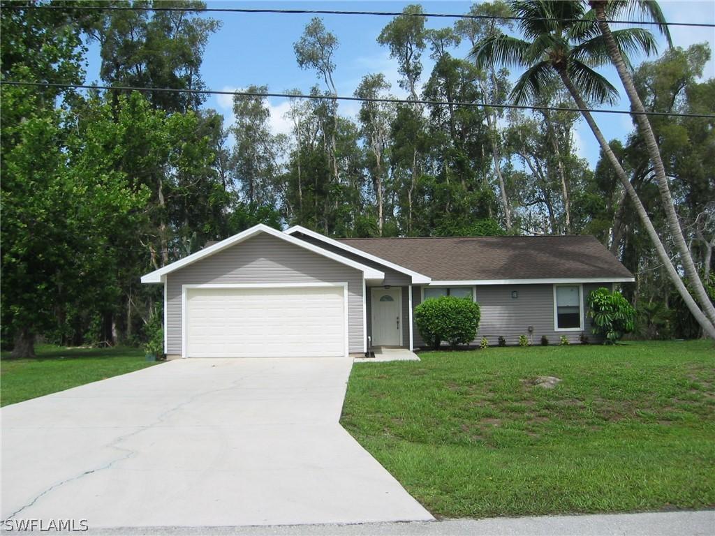 17208 Phlox Dr., Fort Myers, FL 33967