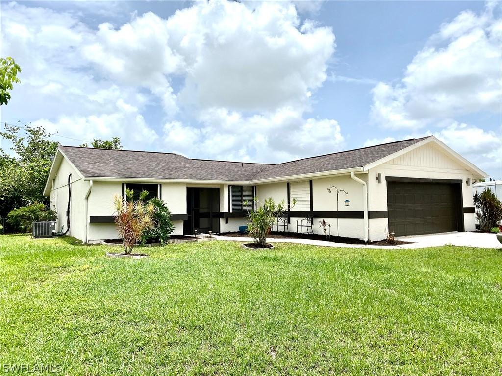 17309 Phlox Dr., Fort Myers, FL 33967