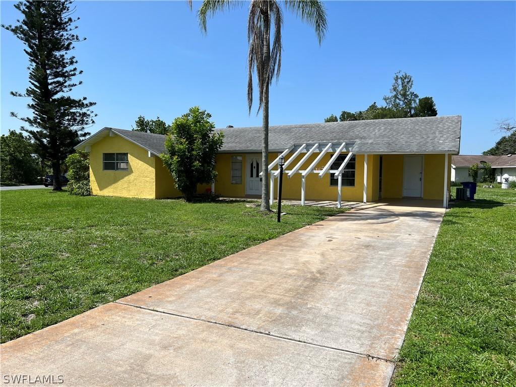 101 Durland Ave., Lehigh Acres, FL 33936