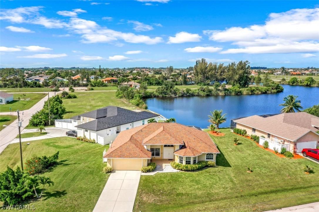 710 NW 30th Pl., Cape Coral, FL 33993