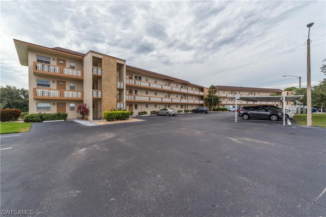 1521 Tropic Ter., North Fort Myers, FL 33903