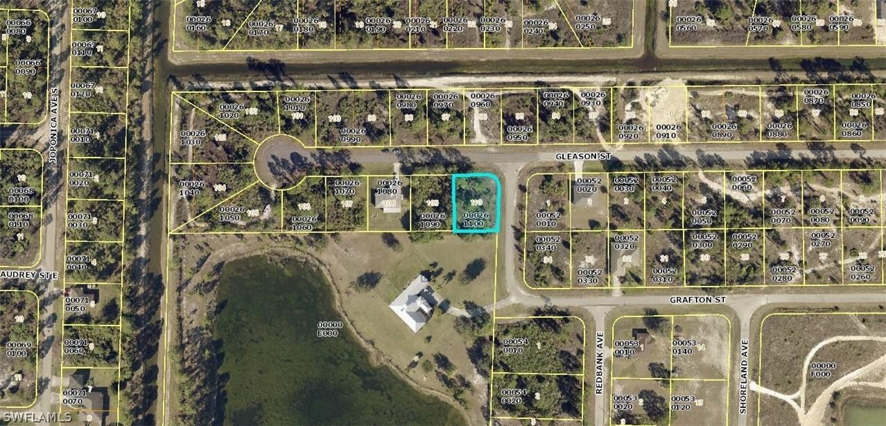 924 Gleason St., Lehigh Acres, FL 33974
