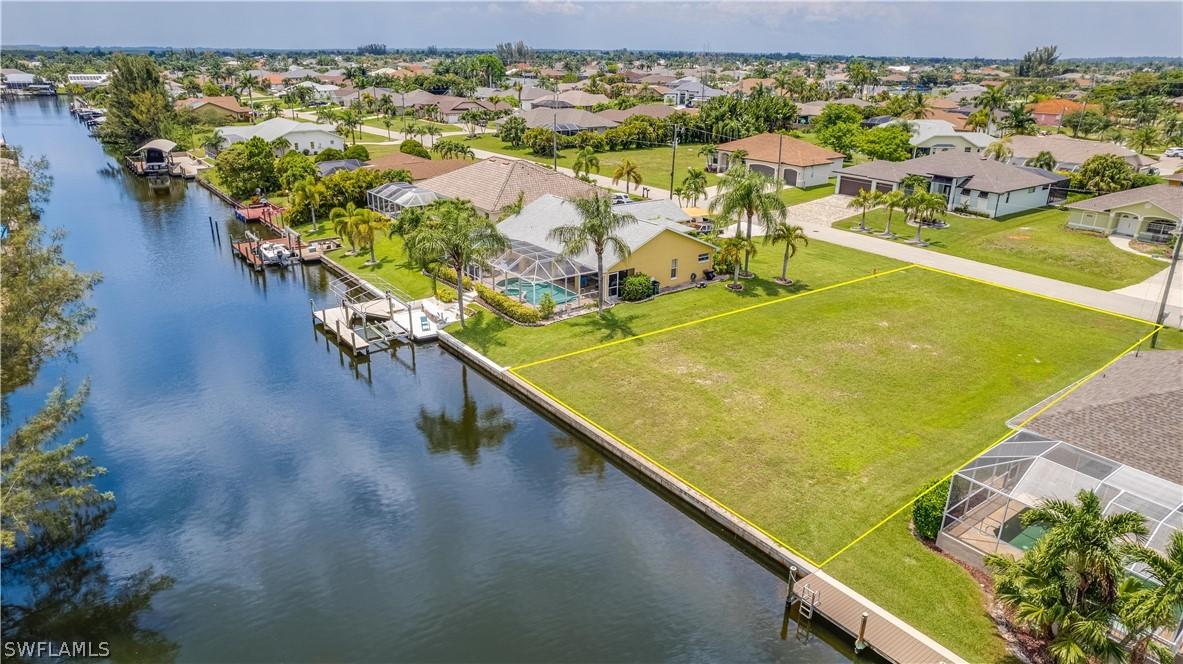 2222 SW 43rd Ter., Cape Coral, FL 33914