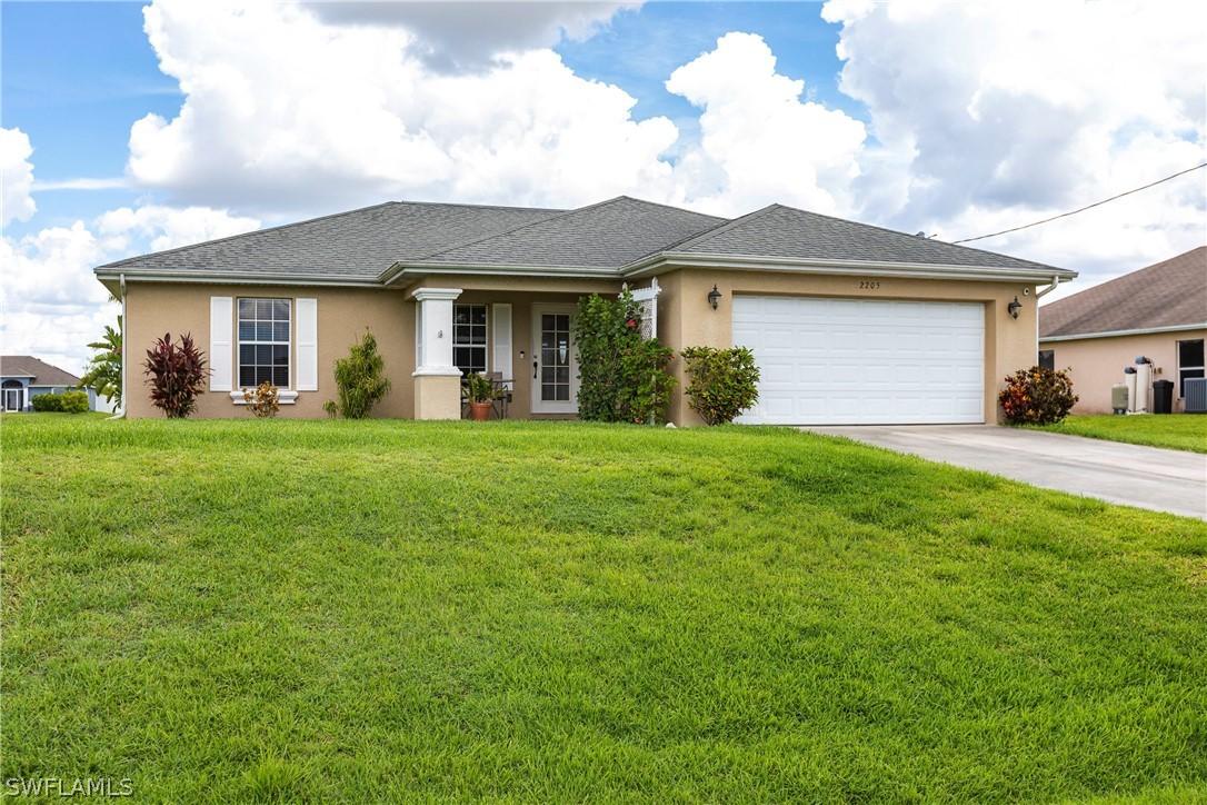 2205 NW 1st Pl., Cape Coral, FL 33993