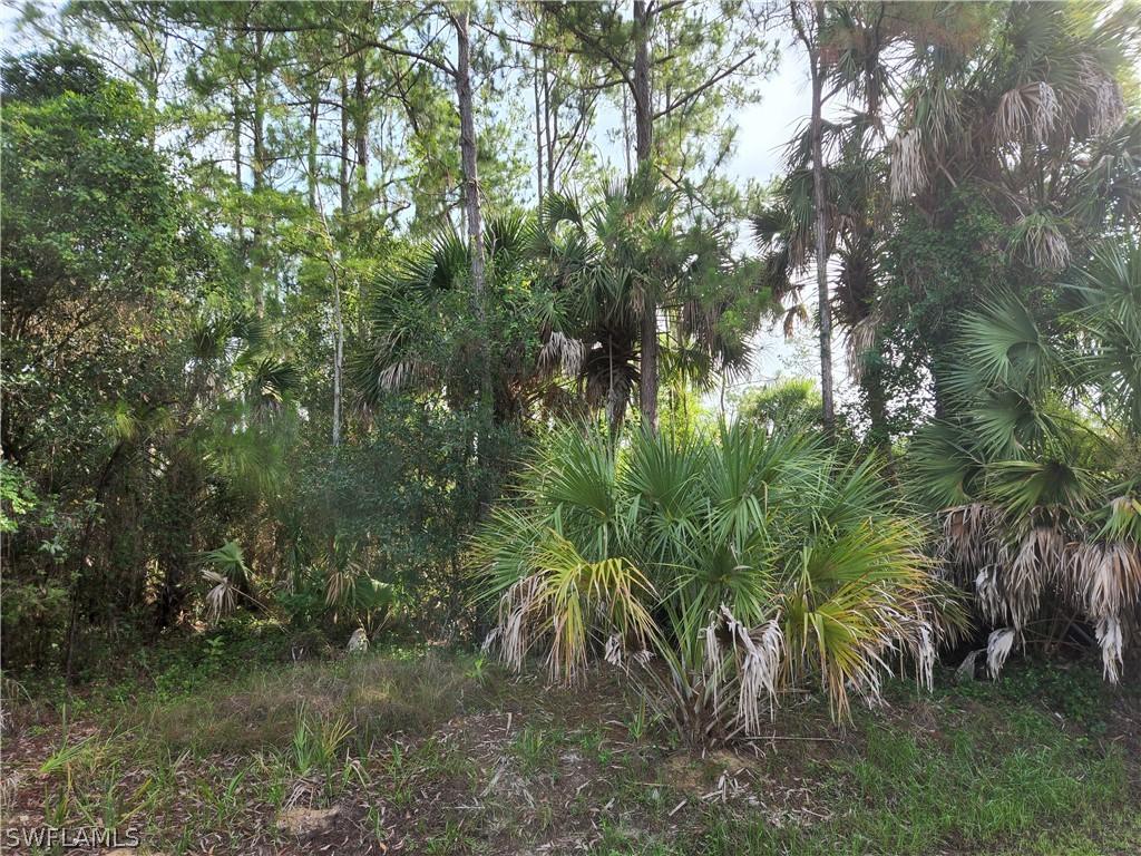 4 22nd Ave., Naples, FL 34117