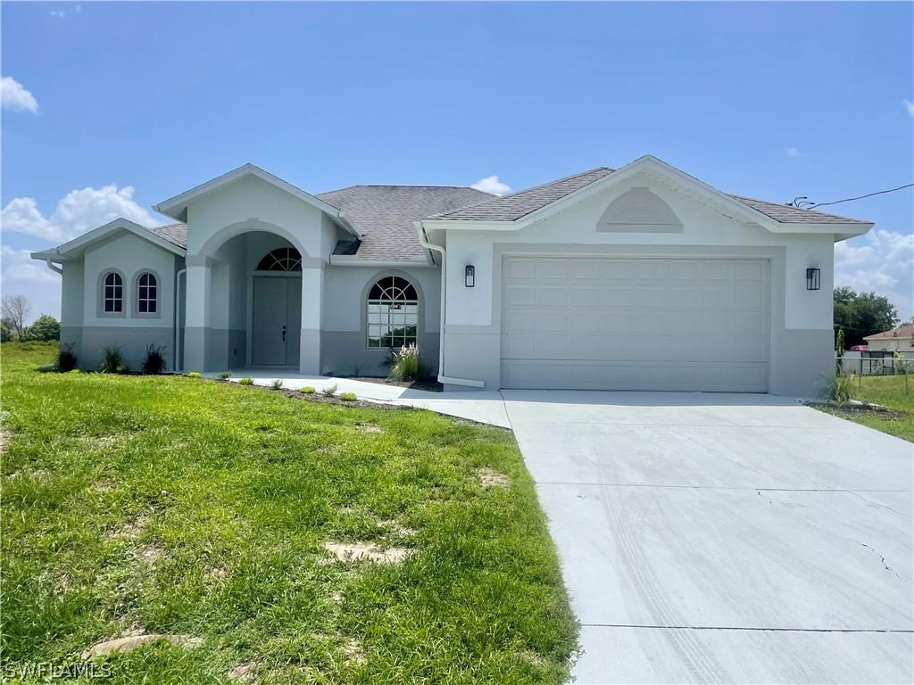 4701 Hazel Ave., Lehigh Acres, FL 33976