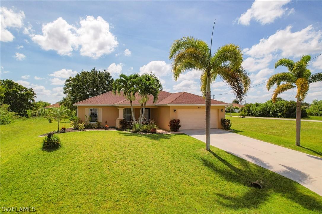 819 NW 28th Pl., Cape Coral, FL 33993