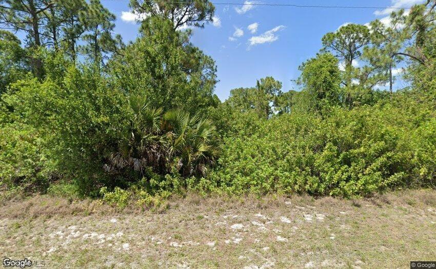 753 Clancy St., Lehigh Acres, FL 33974