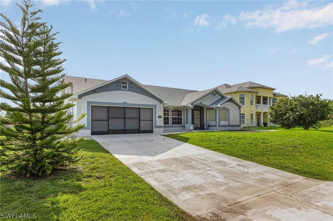 911 Wagner Ave., Lehigh Acres, FL 33972
