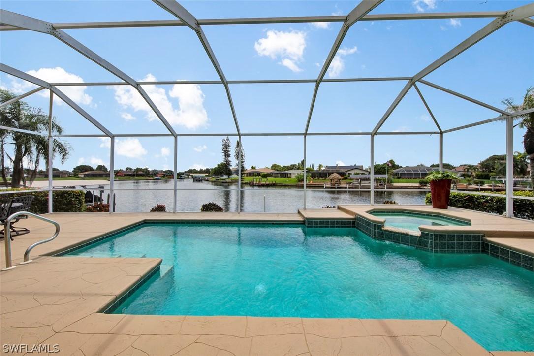 1711 SE 10th Ave., Cape Coral, FL 33990