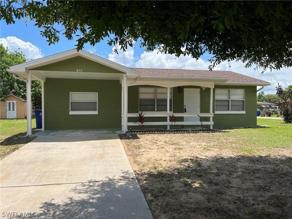400 Cactus Cir., Lehigh Acres, FL 33936