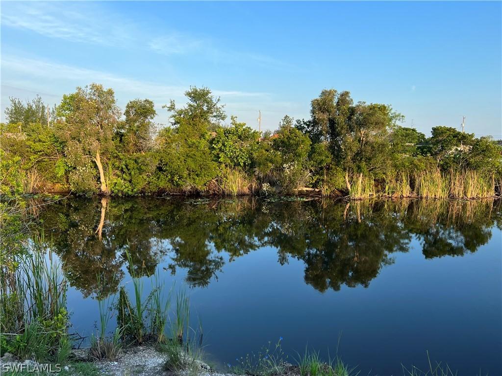 1312 NE 1st Pl., Cape Coral, FL 33909