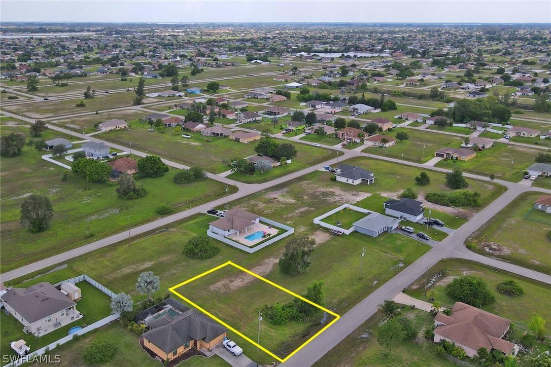 418 NW 18th St., Cape Coral, FL 33993