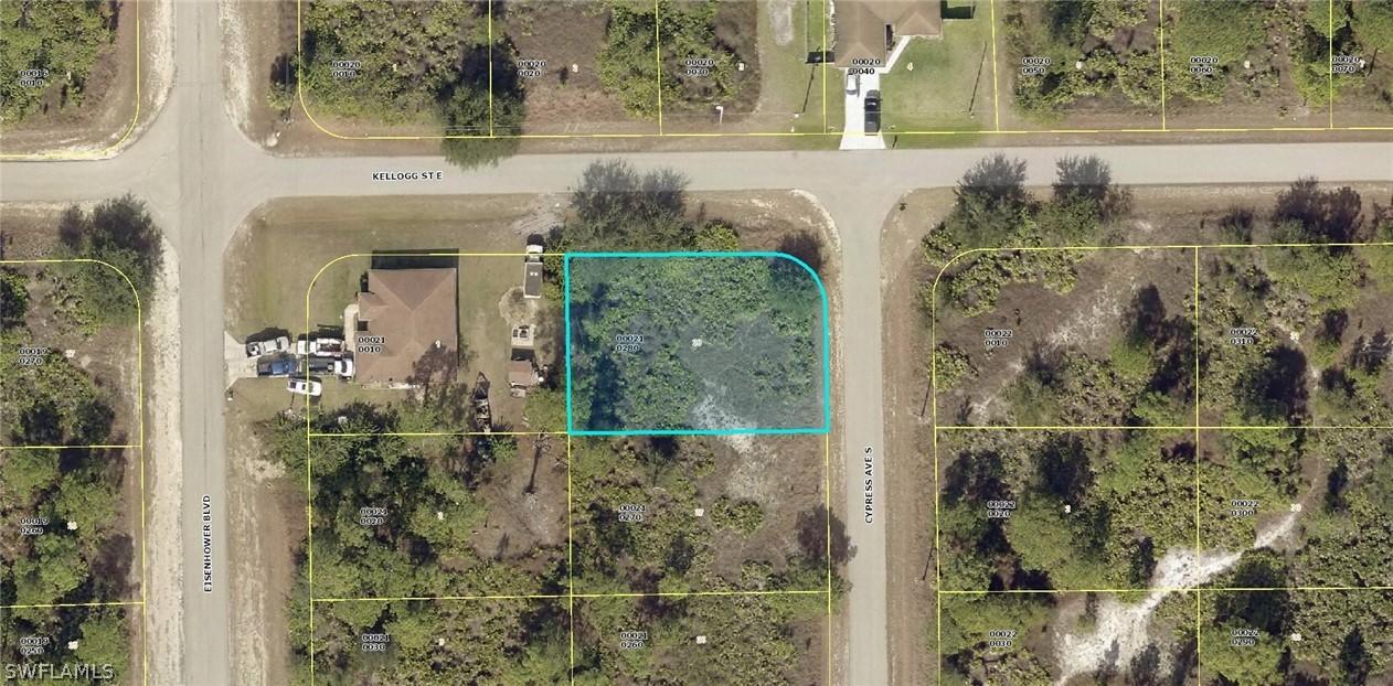 504 Cypress Ave., Lehigh Acres, FL 33974