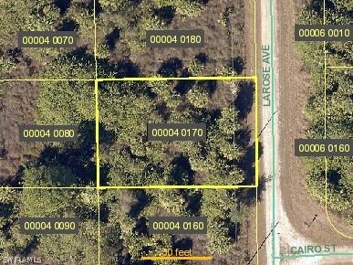 326 Larose Ave., Lehigh Acres, FL 33974