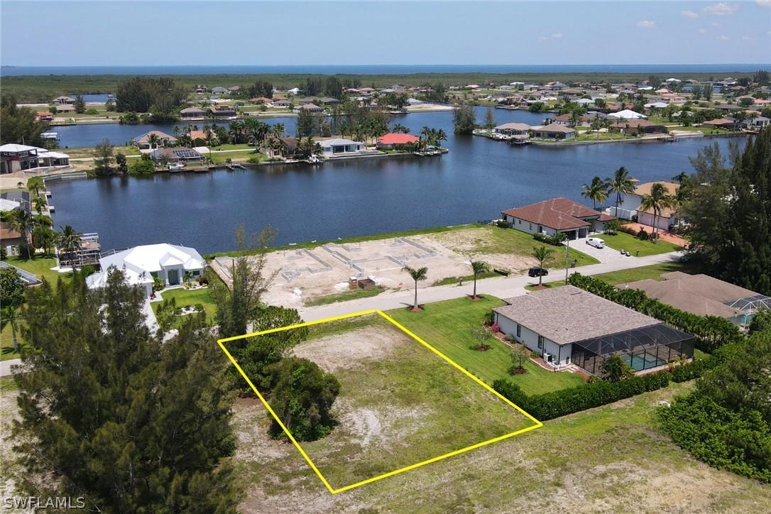 2811 NW 42nd Pl., Cape Coral, FL 33993