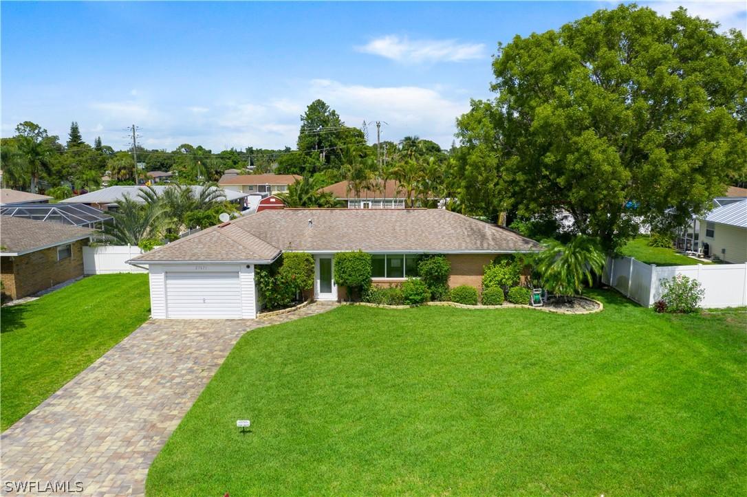 27671 Suffridge Dr., Bonita Springs, FL 34135