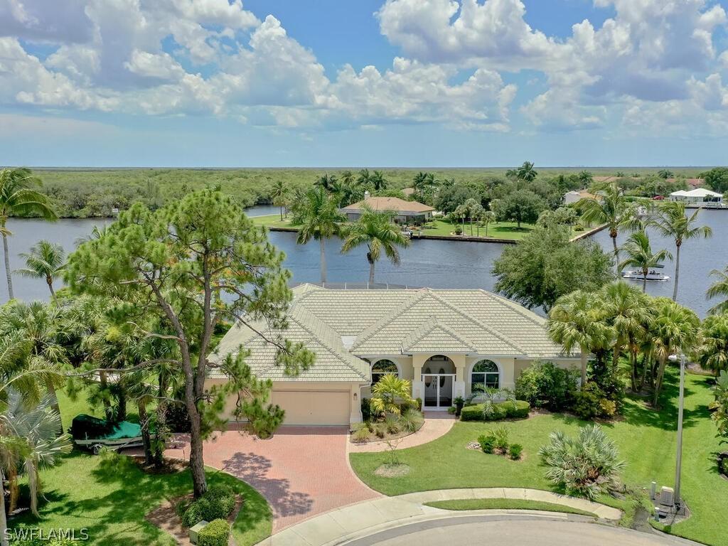 120 Wilderness Cay, Naples, FL 34114